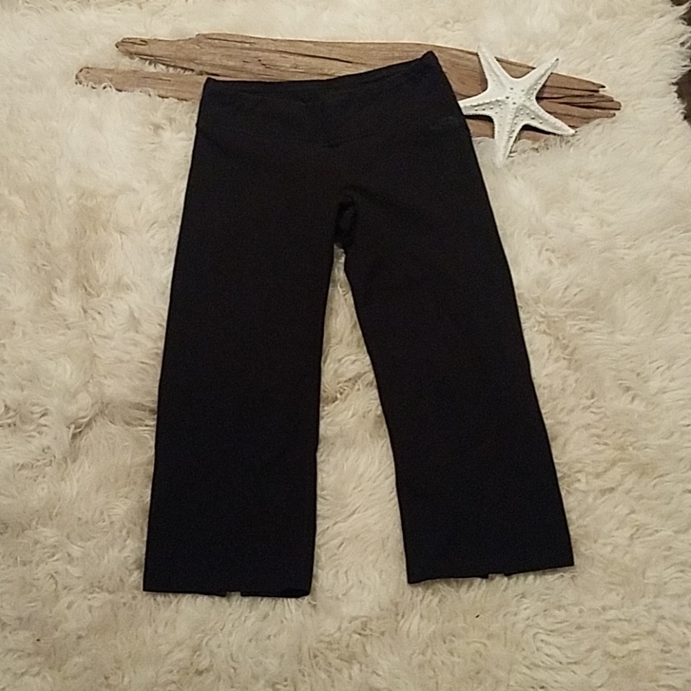 The North Face athletic yoga capris